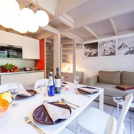 Sainte-foy-l'argentiere Sleeps 4 T454461 아파트
